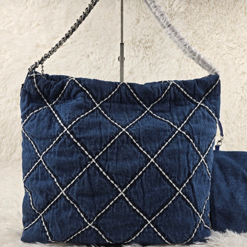 Ch**el hobo 22 bags